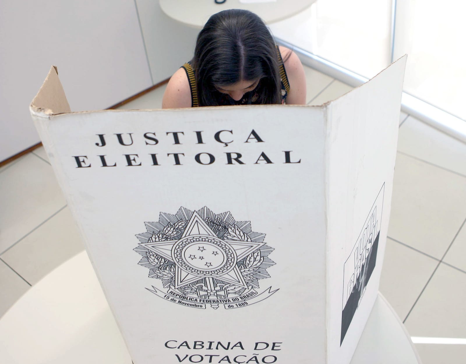 Mulheres, 53% do eleitorado do Paraná, podem definir eleição em 4 de outubro