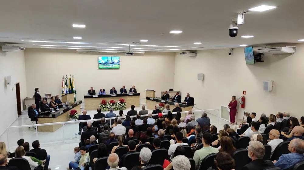 Câmara de Ibaiti realiza sessão solene para entrega de títulos honoríficos