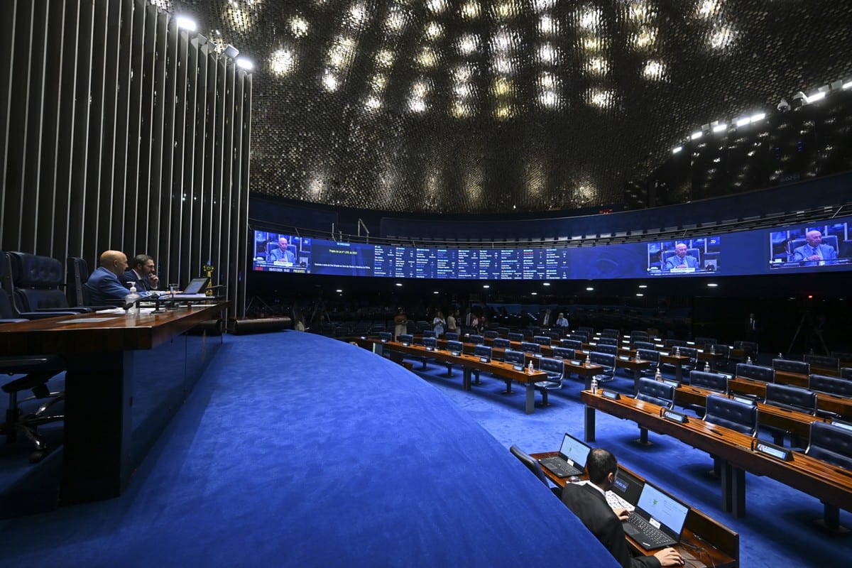 Senado inclui PEC da Segurança na pauta da próxima semana