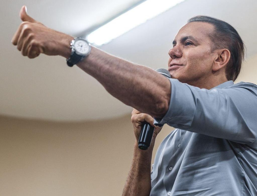 NOVO homologa Ataídes Oliveira e Subtenente Rosiléia como chapa no Tocantins