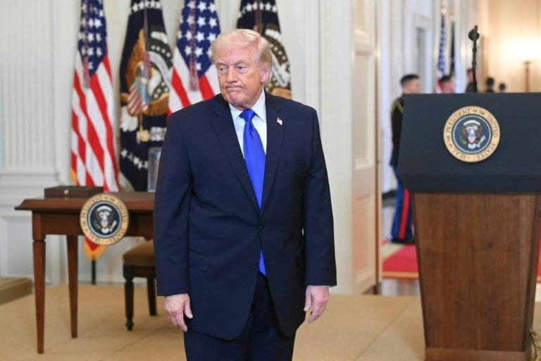 Trump troca termo IA por superinteligência; conceitos são distintos
