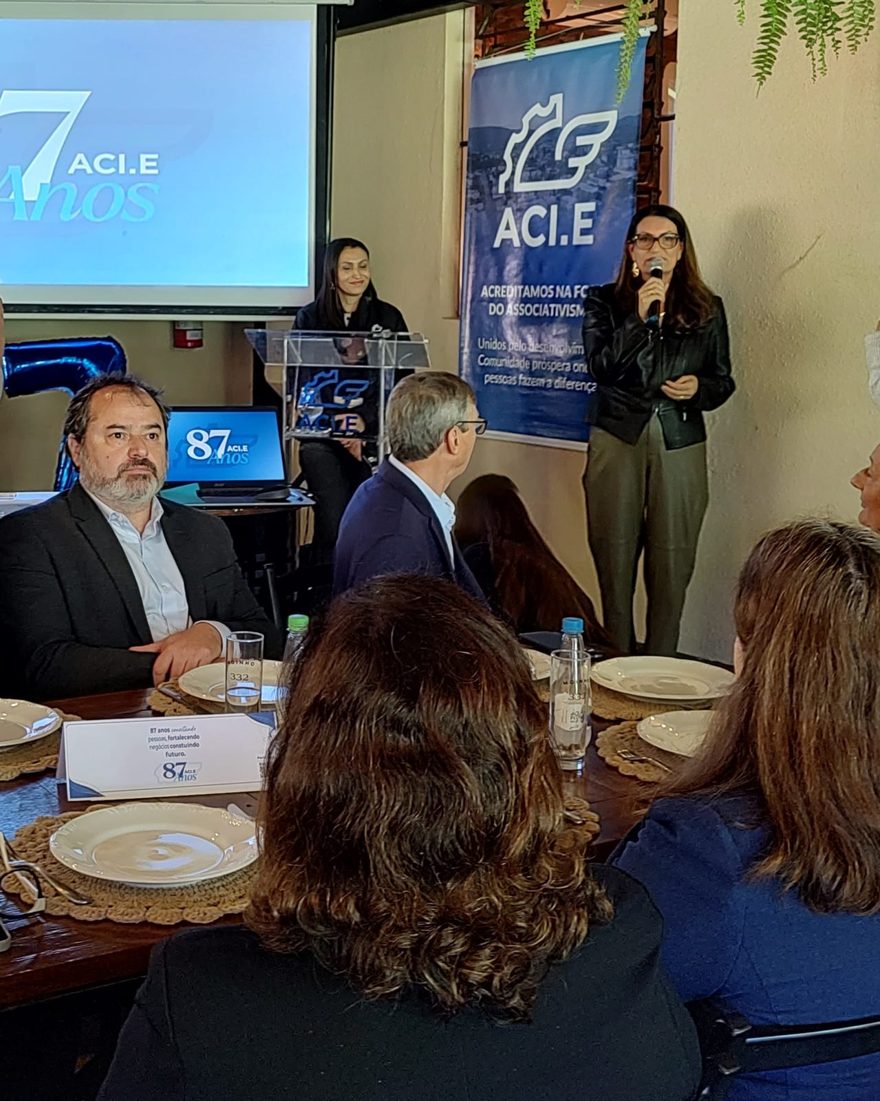 ACI-E celebra 87 anos com Almoço Empresarial