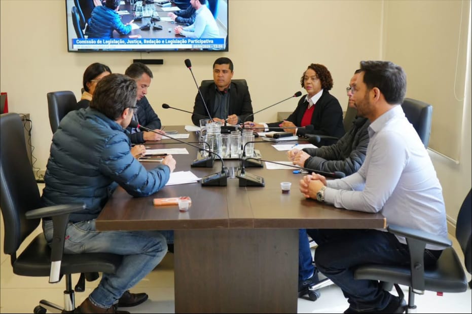 Câmara de Itapeva encaminha projeto para credenciar clínicas veterinárias privadas