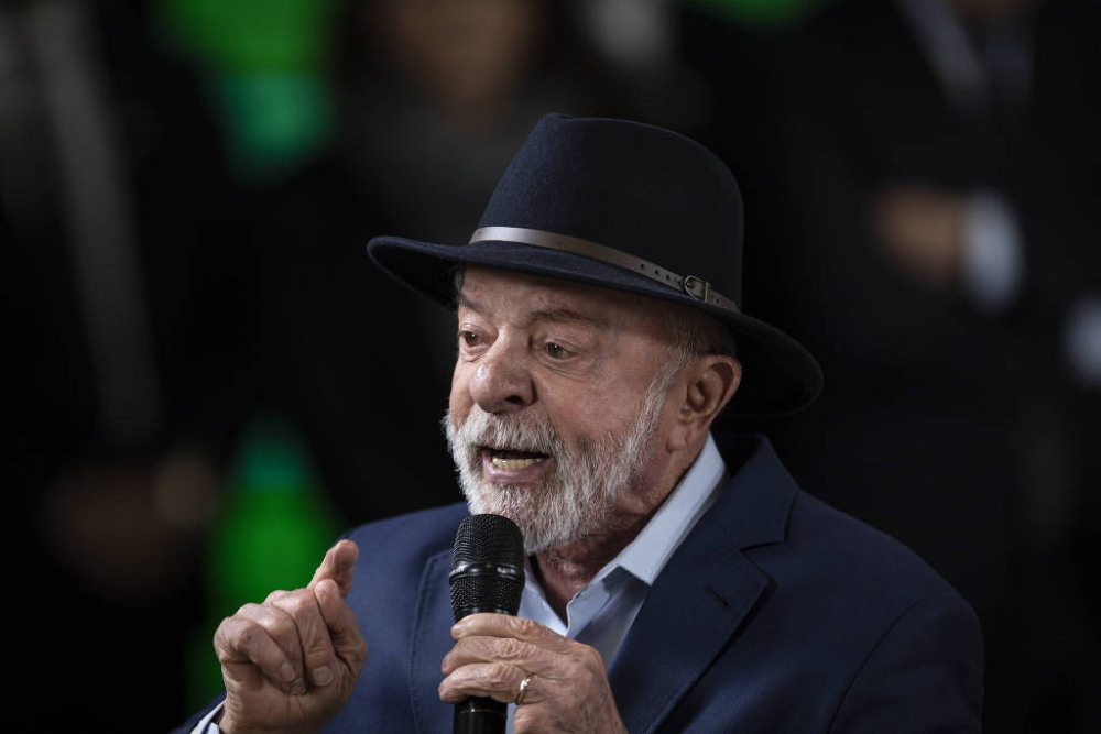 Lula é oficialmente candidato à reeleição; vai em busca do 4° mandato