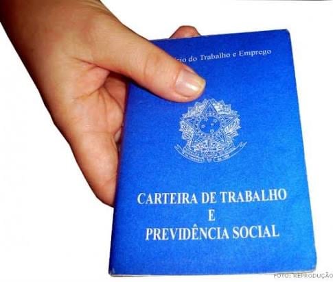 Entenda o que muda e próximos passos após CCJ aprovar o fim da escala 6×1
