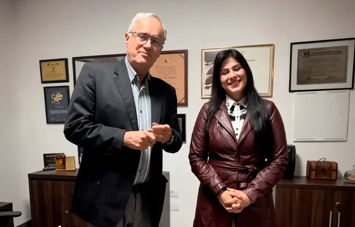 Pastor Advanir grava vídeo de apoio à vereadora Giselli Bianchini (PL)