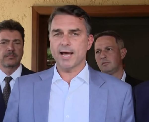 Flávio Bolsonaro virá ao Rio Grande do Sul nesta quarta-feira