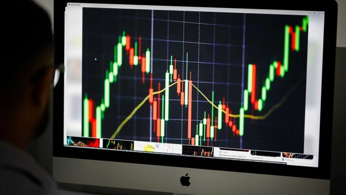 Bolsas na Europa abrem em alta nesta 2ª feira após reeleição de Lula
