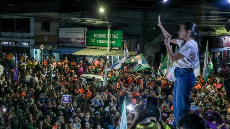 Raquel Lyra promete requalificar Alto da Sé e feira de Rio Doce, em Olinda