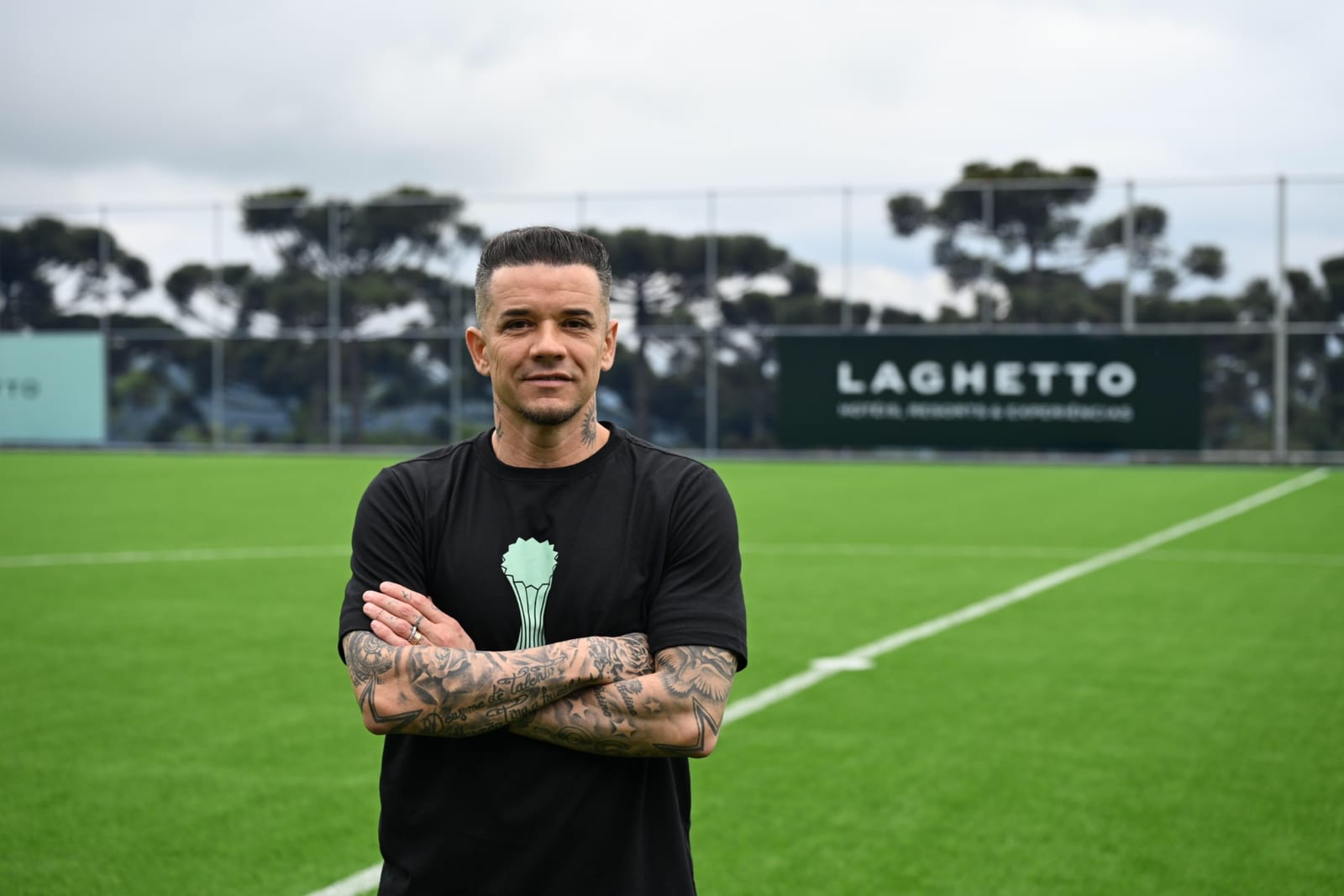 D’Alessandro dá o pontapé inicial da 6ª Copa Gramado Laghetto de Futebol Sub-16