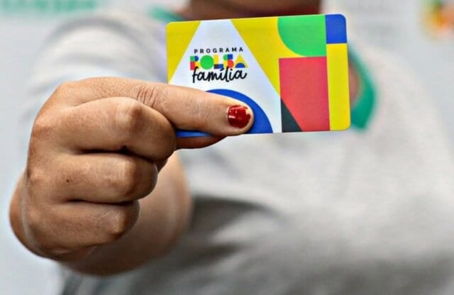 Bolsa Família em 2027 tem previsão de recursos; veja regras e valores