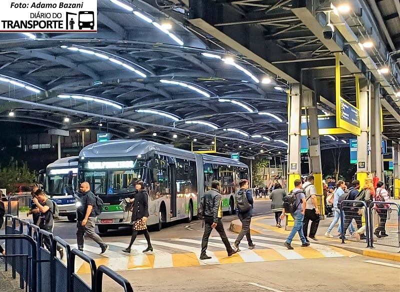 São Paulo teve 8,8 mil ônibus em circulação no segundo turno das eleições, diz prefeitura