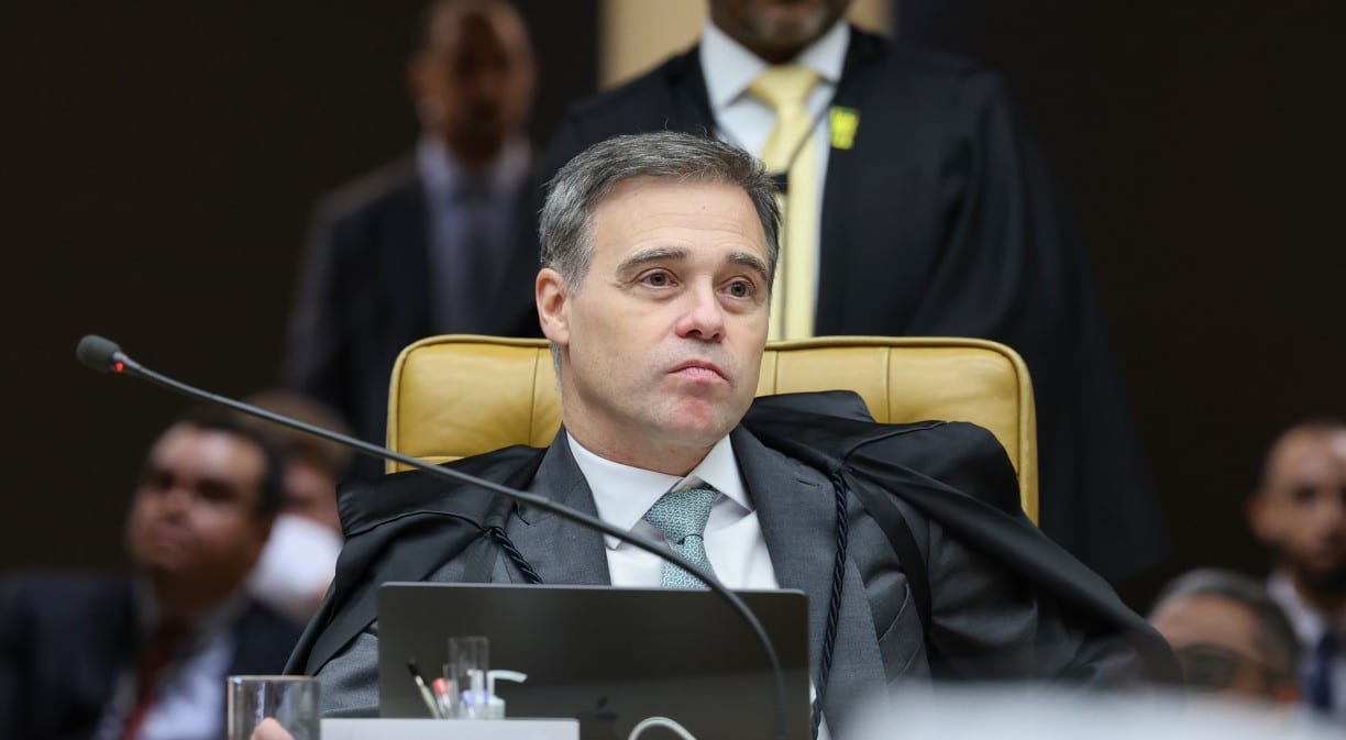 Mendonça diz haver urgência para aprovar código de ética no STF