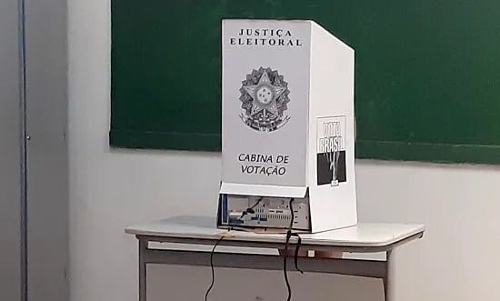 Guia das Eleições 2026 detalha regras sobre celular, documentos e justificativa no dia da votação
