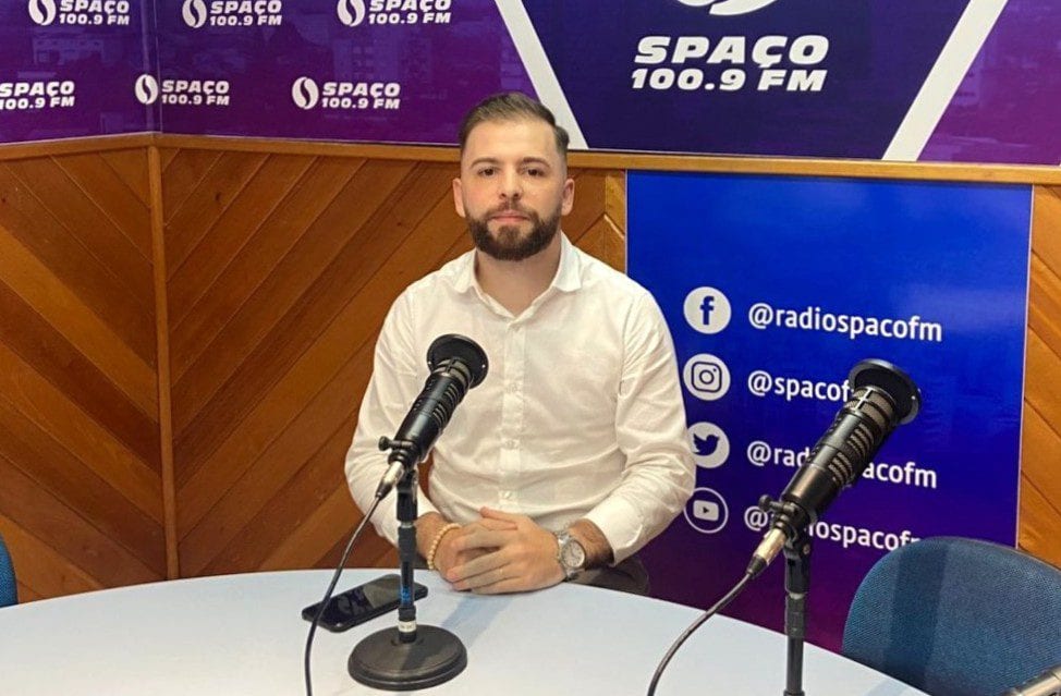 Vereador Hiago Morandi é condenado a pagar R$ 8 mil por ofensas ao prefeito Adiló