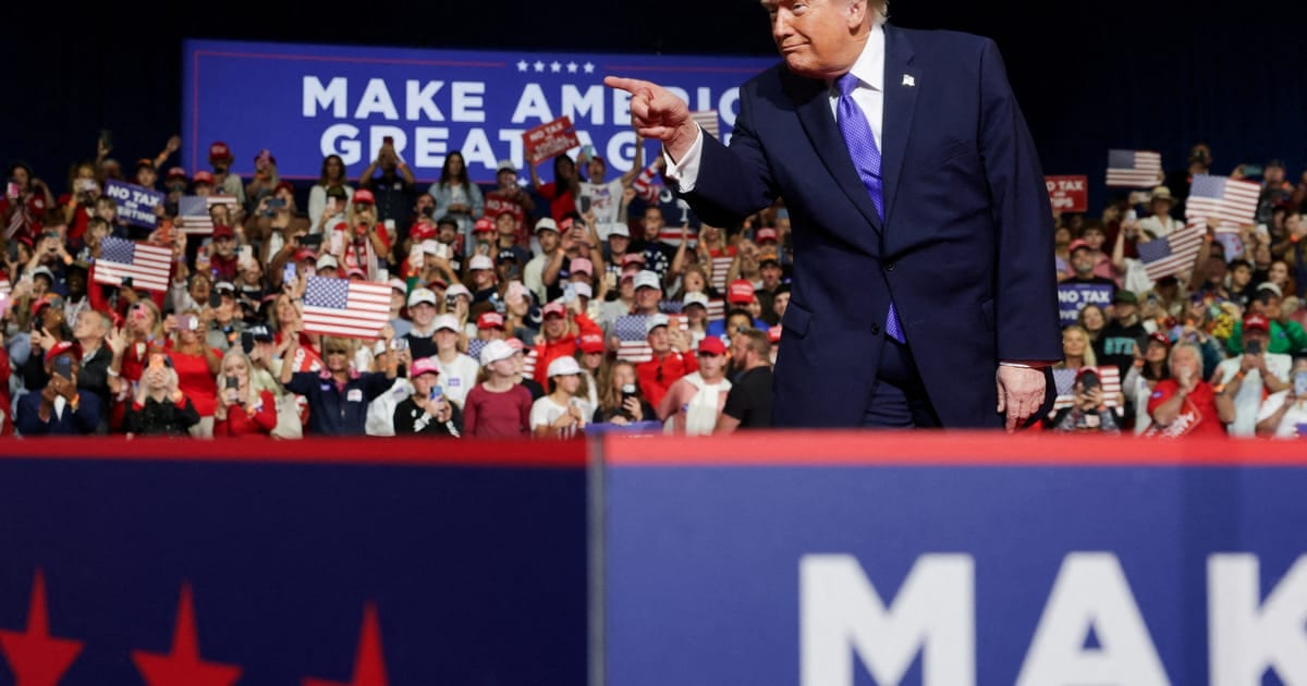 Trump cancela comícios do fim de semana e planeja participar por telefone de outros eventos de campanha