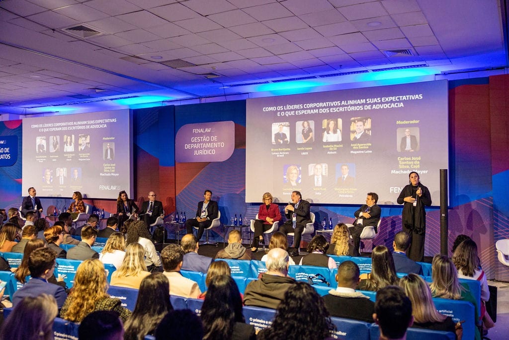 Fenalaw começa nesta terça-feira com debates sobre gestão e inovação