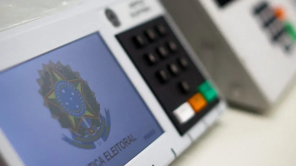 Eleições 2026 em SC: eleitores farão seis votos no primeiro turno