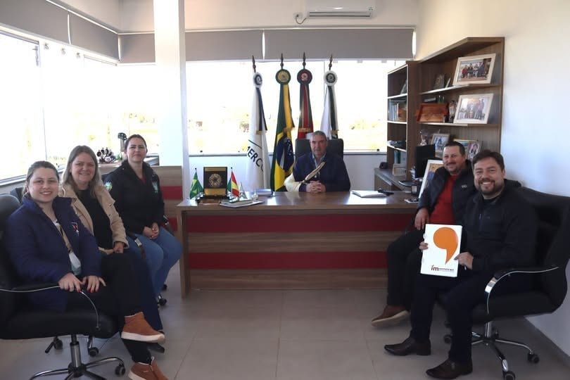 Cursos de Eletricista e Cuidador de Idosos de Lagoa Bonita do Sul avançam para formatura