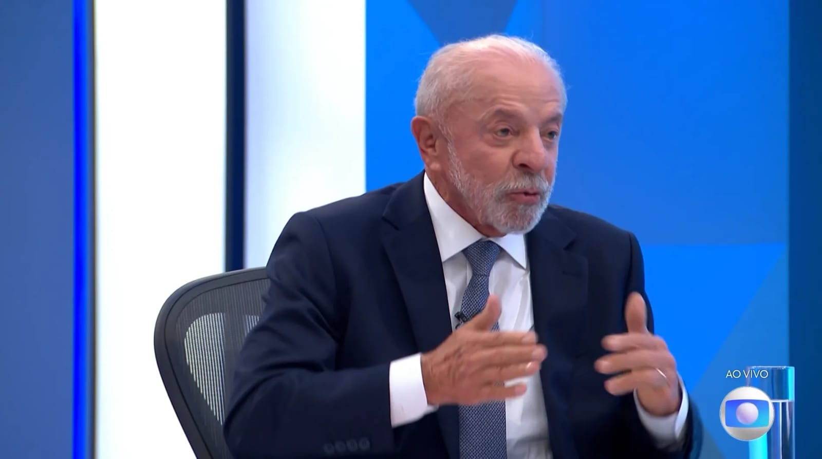 Em sabatina, Lula reafirma que vai manter reajuste do salário mínimo acima da inflação
