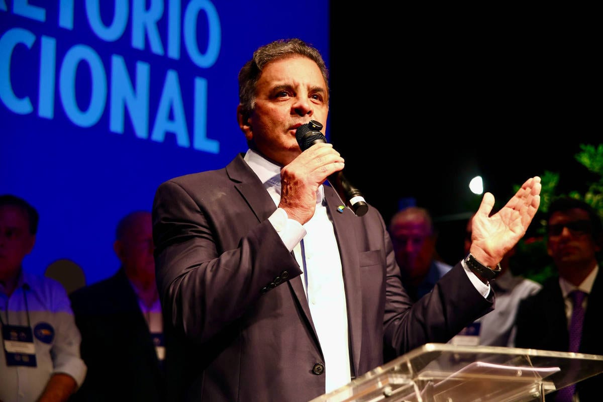 PSDB tem maioria de diretórios estaduais com posição pró-Flávio Bolsonaro