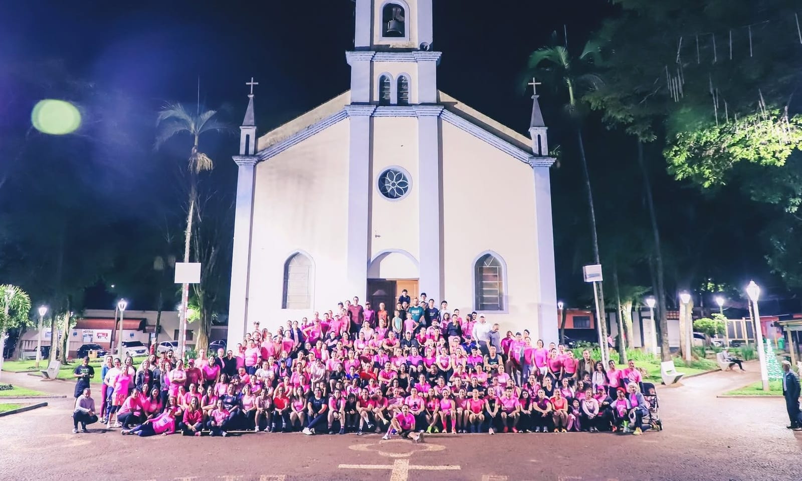 CORRIDA E CAMINHADA OUTUBRO ROSA MOBILIZA MORADORES E REÚNE GRANDE PÚBLICO EM ARANDU
