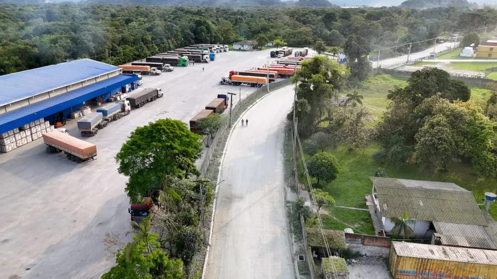 Prefeitura de Paranaguá discute melhorias na mobilidade da Avenida Atílio Fontana