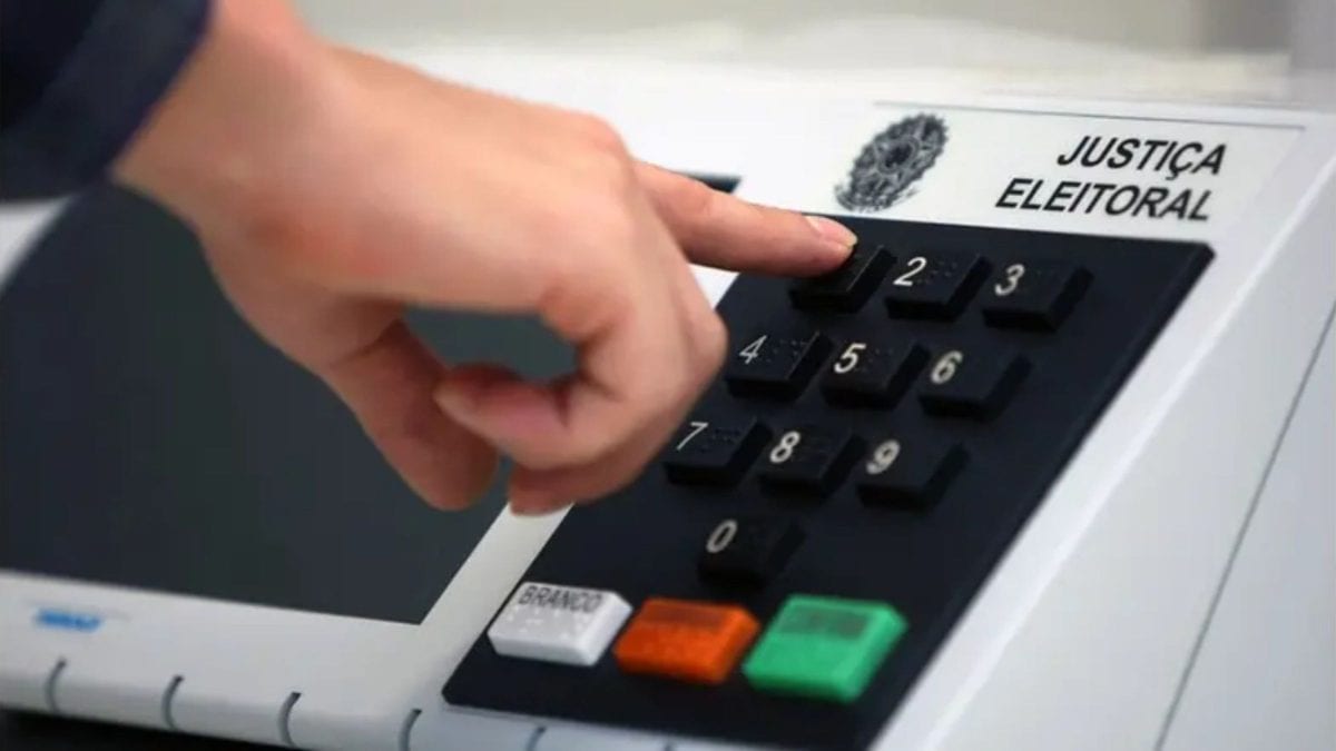 Multa por não votar: R$ 1,05 a R$ 3,51; prazos para justificar
