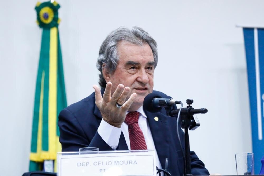 Célio Moura desiste de disputar vaga de deputado federal pelo PT