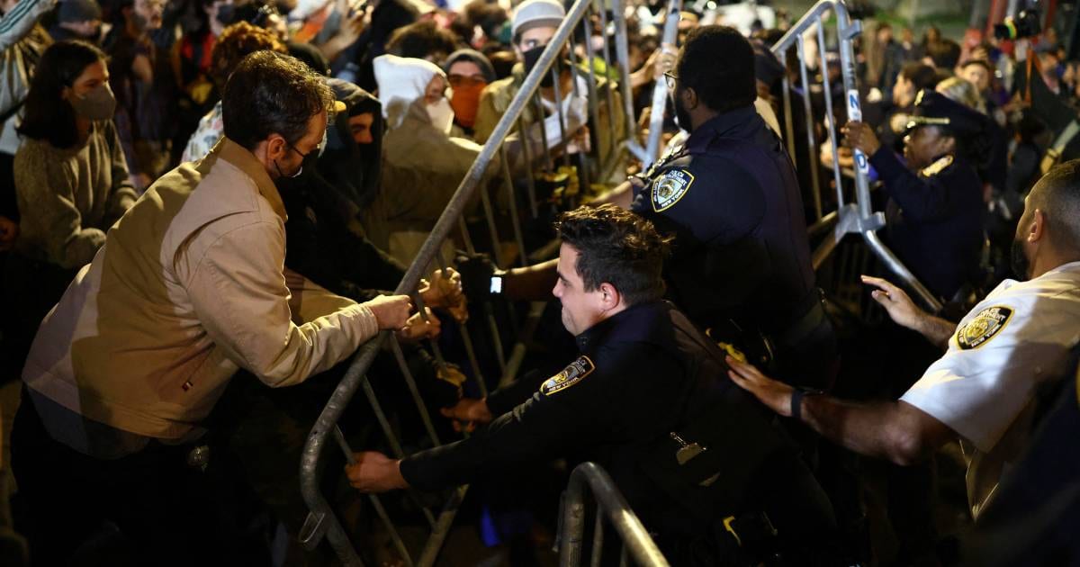 Secretário de Trump rebate prefeito de Nova York por pedido de extinção do ICE