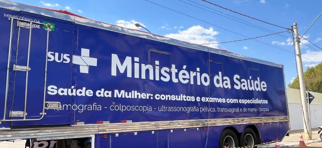 Carreta do Ministério da Saúde atende saúde da mulher em Careiro Castanho (AM)