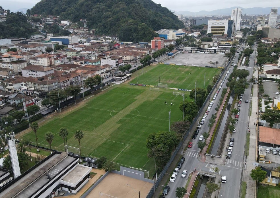 Santos e Governo fecham cessão do CT Rei Pelé por 40 anos