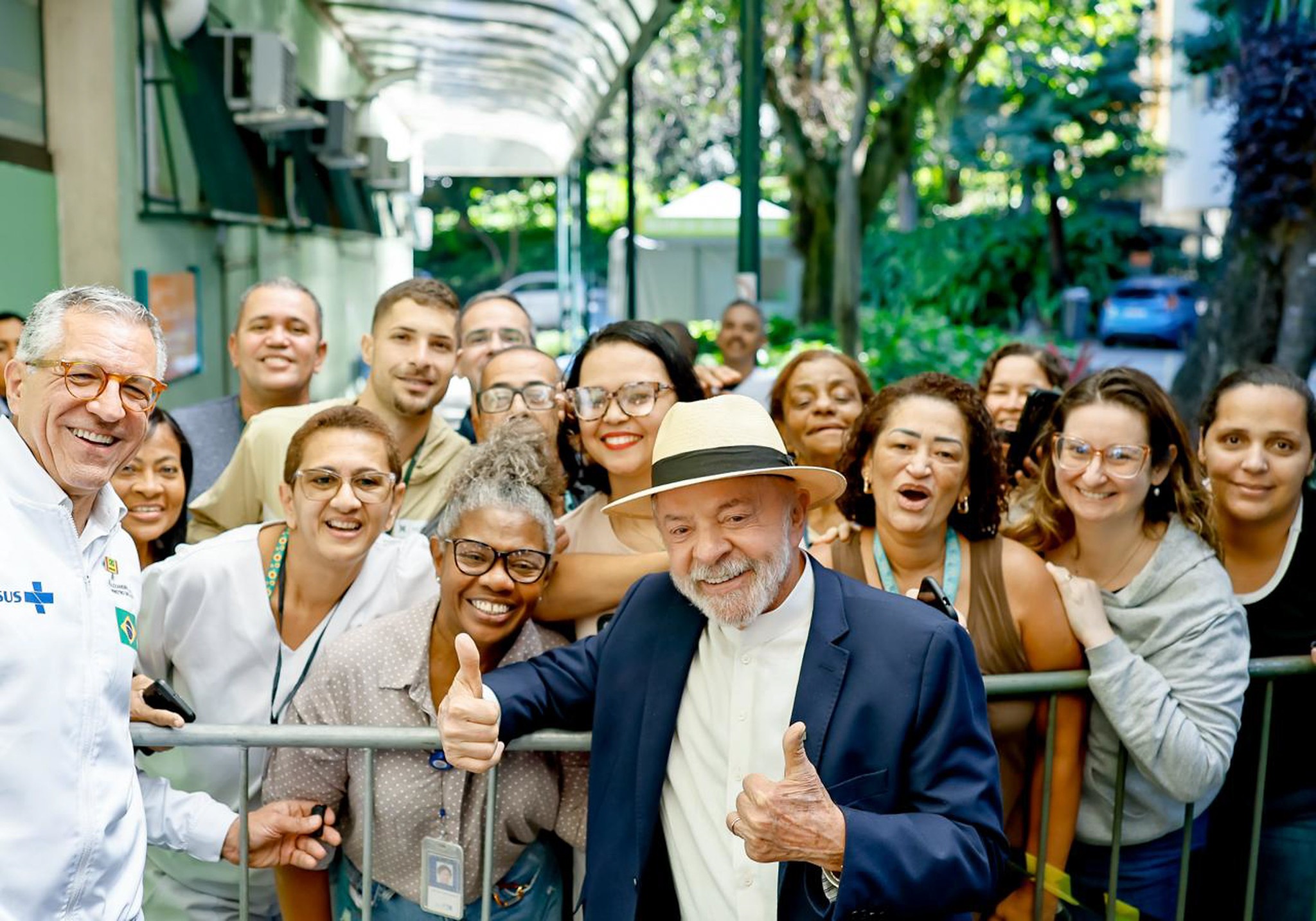 Lula confirma candidatura à reeleição em convenção do PT