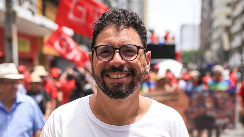 Ivan Moraes é candidato do PSOL ao governo de Pernambuco em 2026
