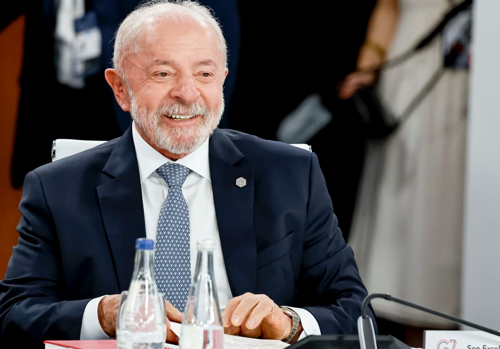 PT amplia alianças estaduais e terá palanques de centro-direita para Lula