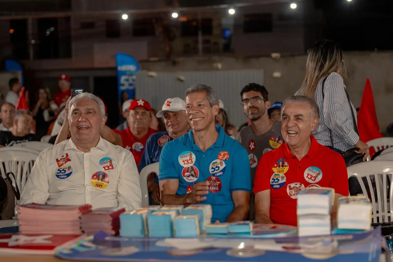 Laurez apresenta propostas durante inauguração do Comitê Lula