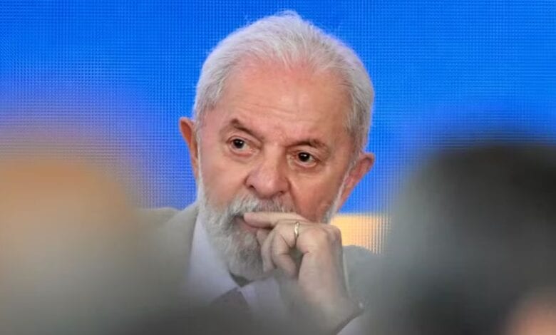 MERCADO EM ALERTA: Vitória de Lula faz risco-país disparar 26% e acende alerta sobre dívida pública