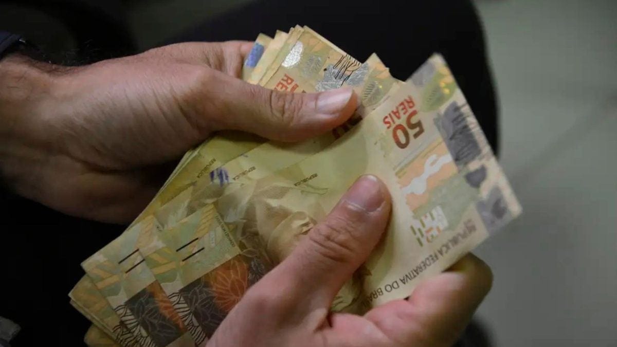 Governo autoriza R$ 200 milhões em crédito para beneficiários adimplentes do Fies