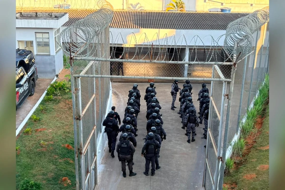 MP e Estado fazem mediação sobre superlotação e 63 unidades interditadas em MG