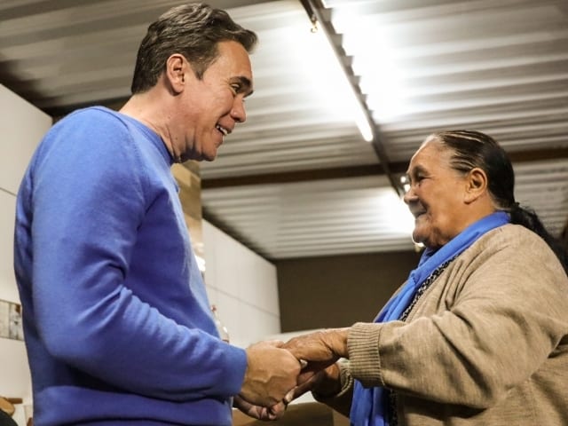 Denis Andia reforça compromisso local durante agenda na região
