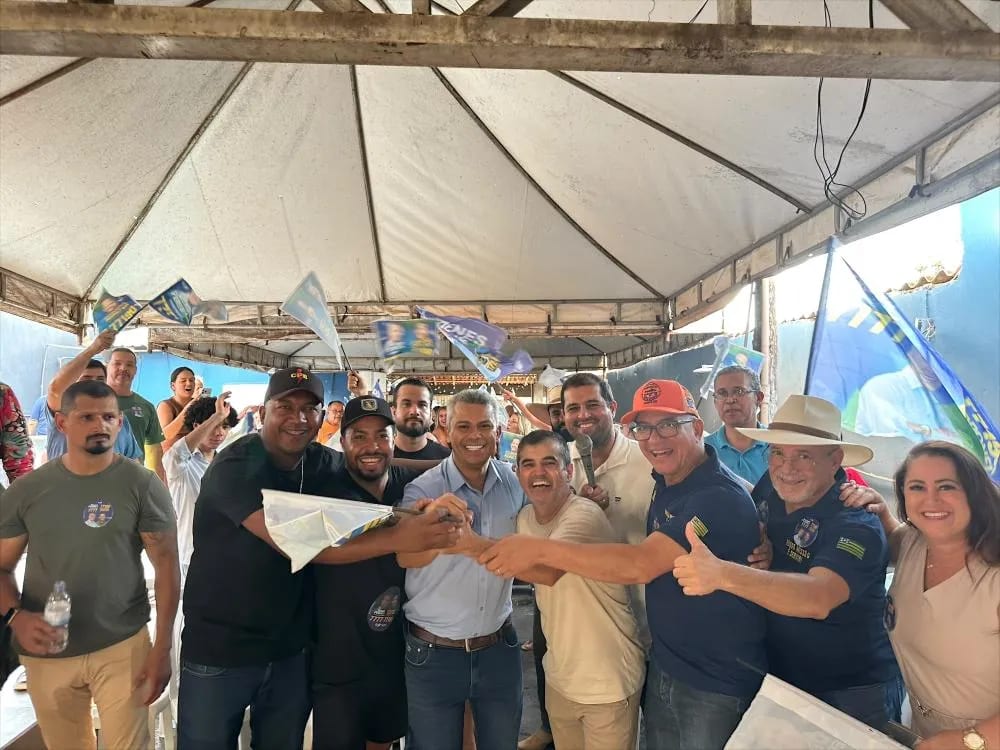 Denes intensifica campanha no Entorno e reúne lideranças locais