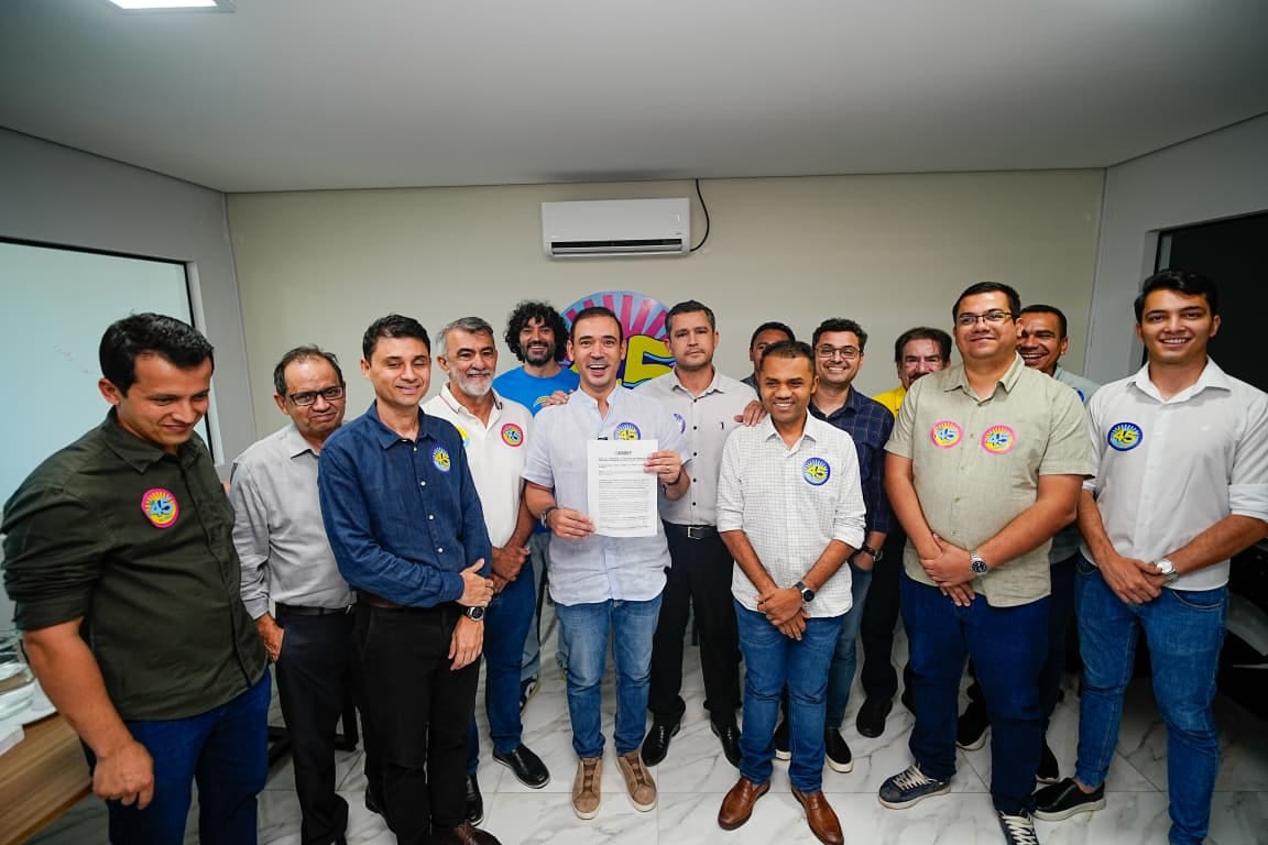 Representantes do sindicato dos servidores da Defensoria Pública declaram apoio a Vicentinho no segundo turno