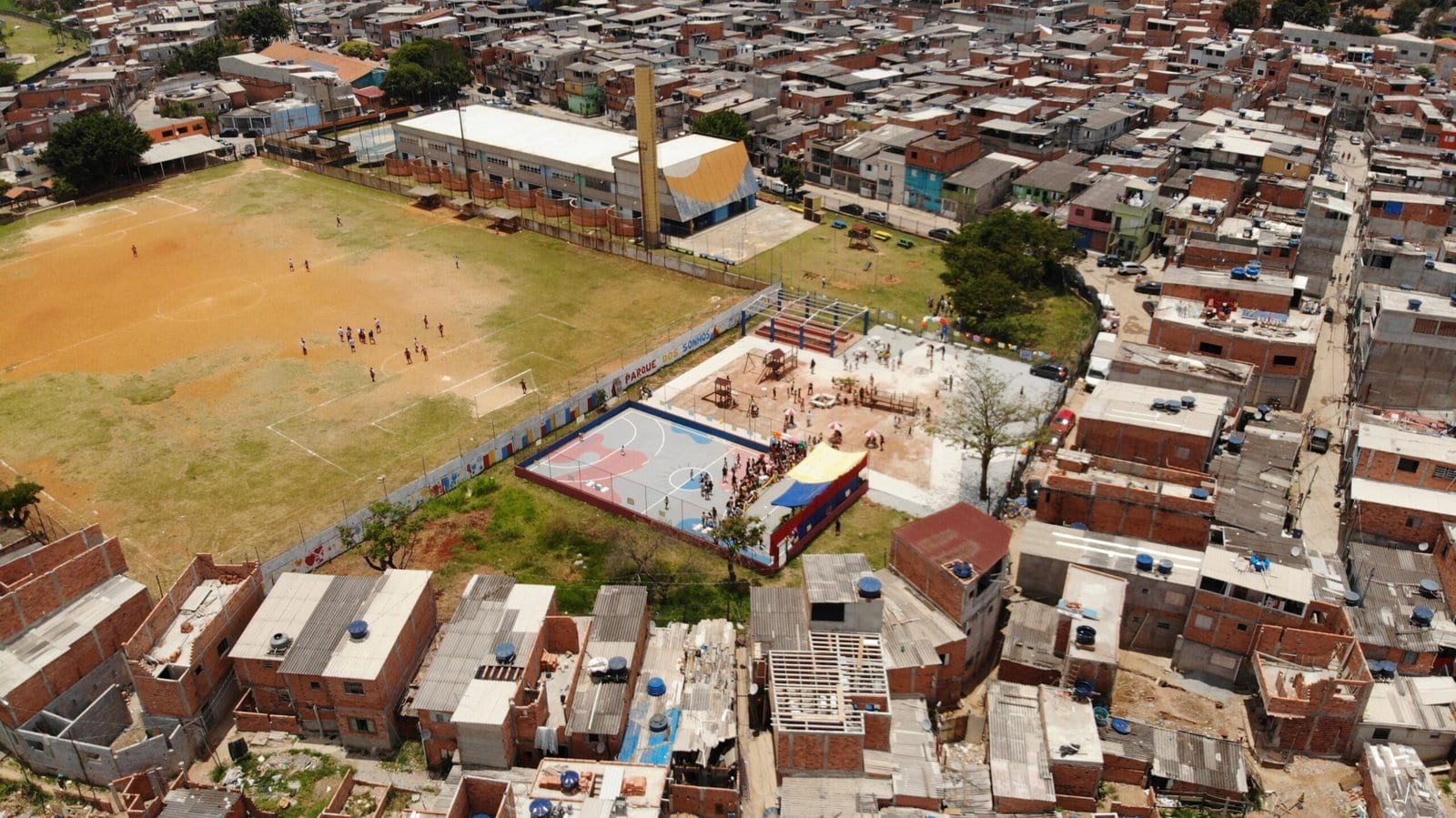 Vozes do território: a linguagem que mobiliza a mudança
