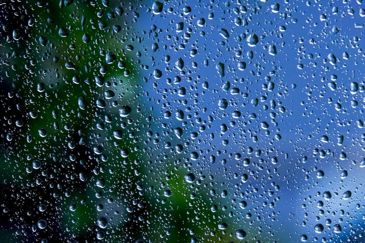 Feriado de Finados terá chuva forte e calor no Centro-Oeste