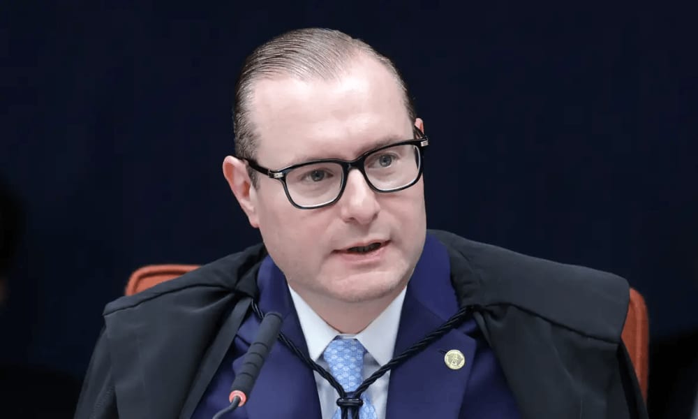 Zanin diz que prorrogação de horário vale apenas para urnas que não foram fechadas
