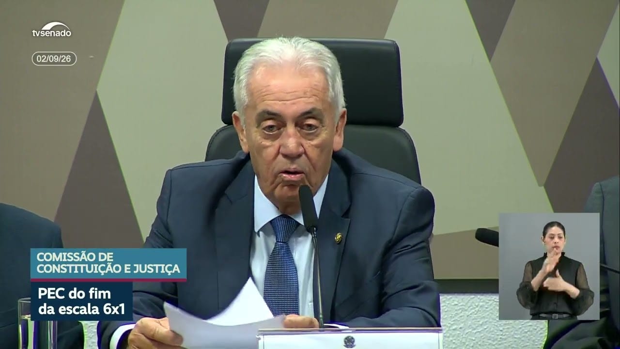 Vídeo: CCJ aprova texto da PEC que acaba com a escala de trabalho 6x1