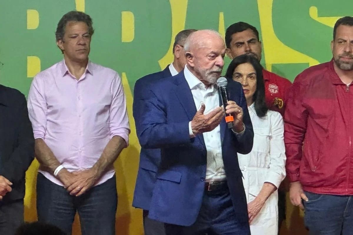 Campanha de Lula admite erros até no discurso após derrota nas urnas