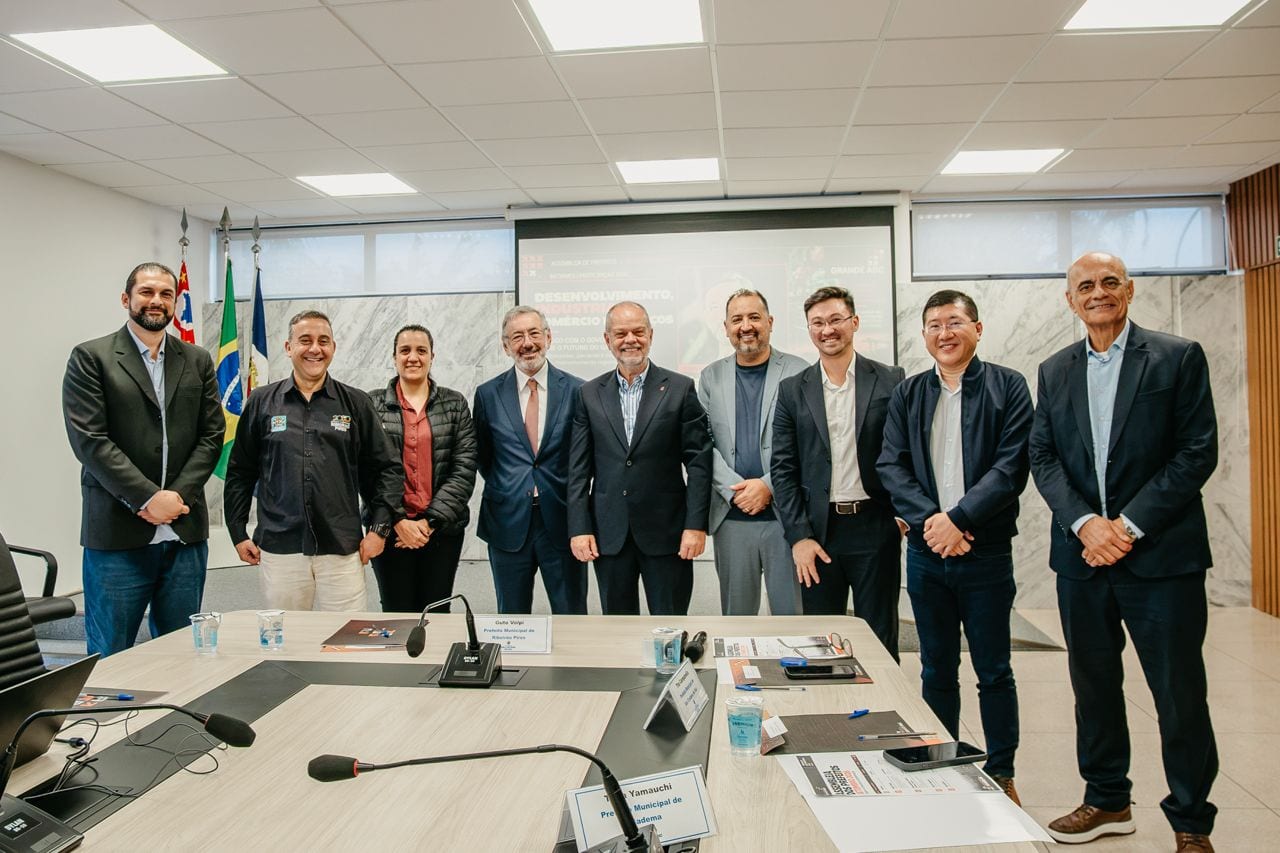 Ministro propõe agenda federal para fortalecer indústria do Grande ABC