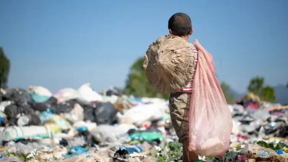 Brasil reduz trabalho infantil ao menor nível da série, mas descumpre meta de erradicação