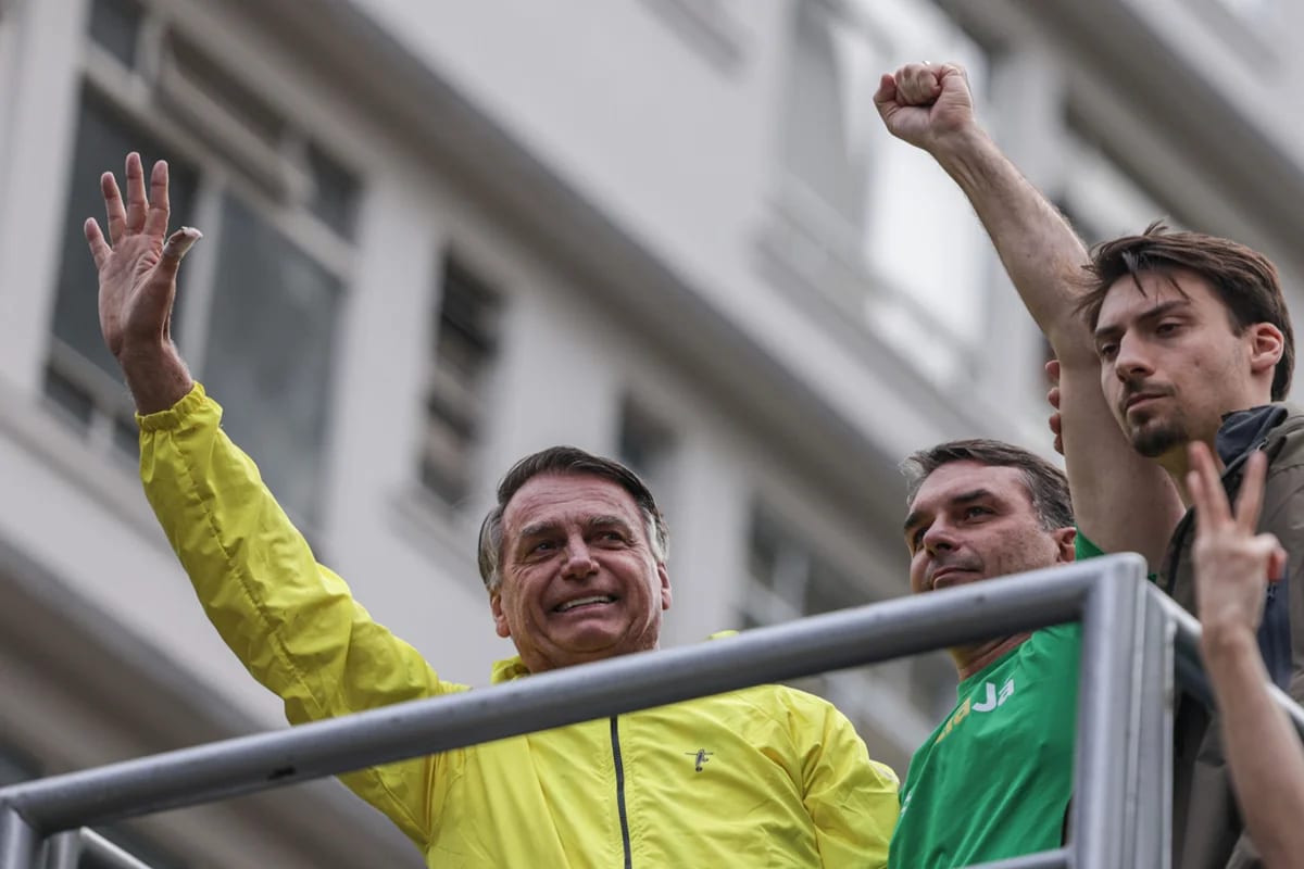 Centrão tem janela rara para "domar" o bolsonarismo